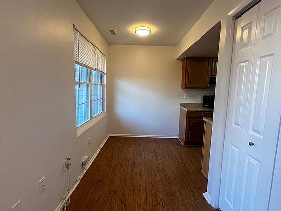 4th image of 1535 Winterberry Dr