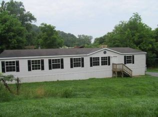 114 Church St NE, Charleston, TN 37310
