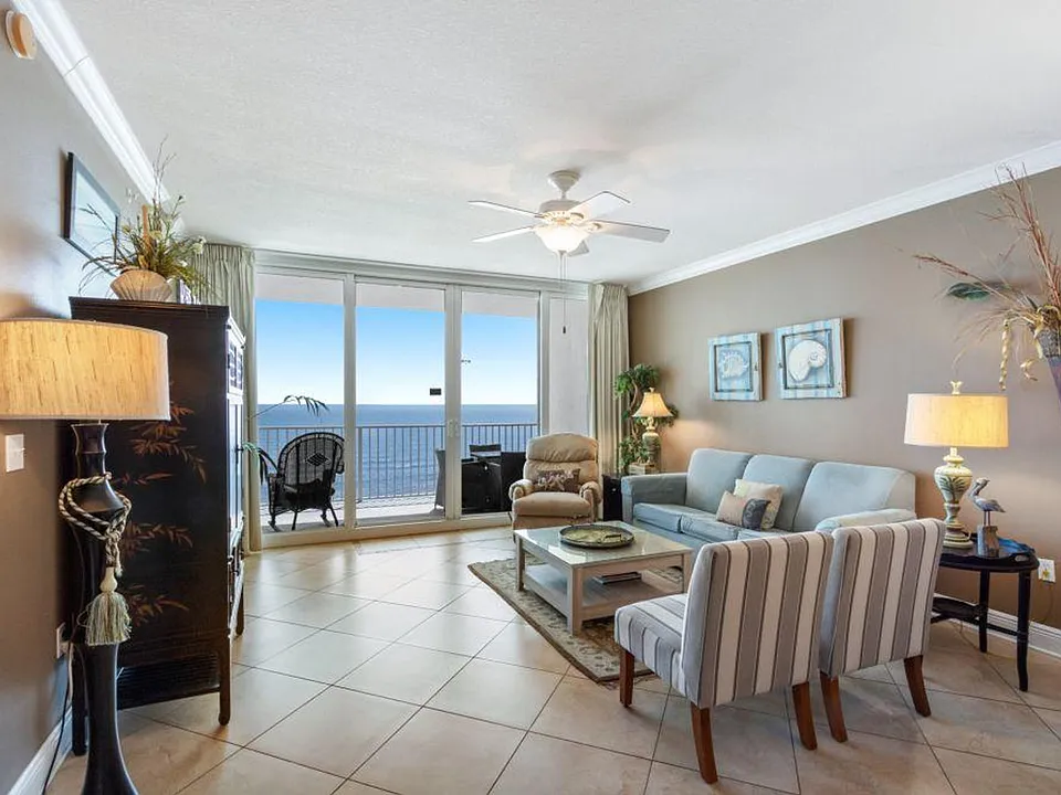 365 E Beach Blvd #ID1266324P