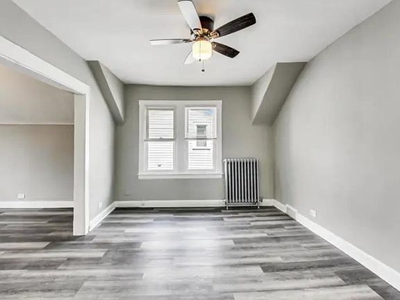 4th image of 1829 Hartrey Ave #2