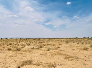 Arizona Avenue, Phelan, CA 92371