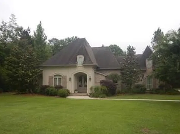 30952 Old Todd Rd, Lacombe, LA 70445