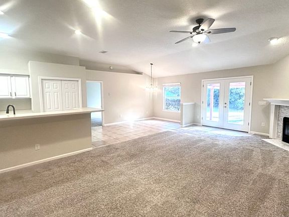 5th image of 4721 E Catbrier Ct
