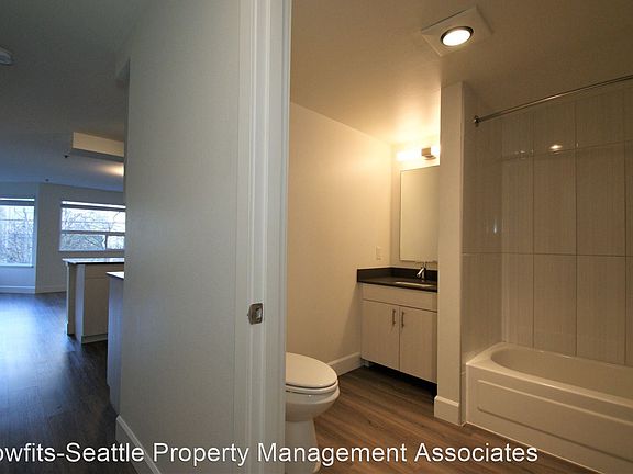 3rd image of 1515 NW 52nd St APT 203