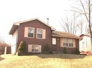 1855 Pleasant View Cir, Des Moines, IA 50320