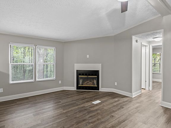 3rd image of 1755 Wofford Rd