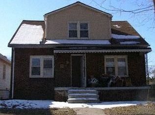332 E George Ave, Hazel Park, MI 48030