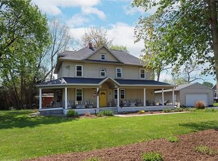 1 Sparrow Ln, Fayetteville, NY 13066