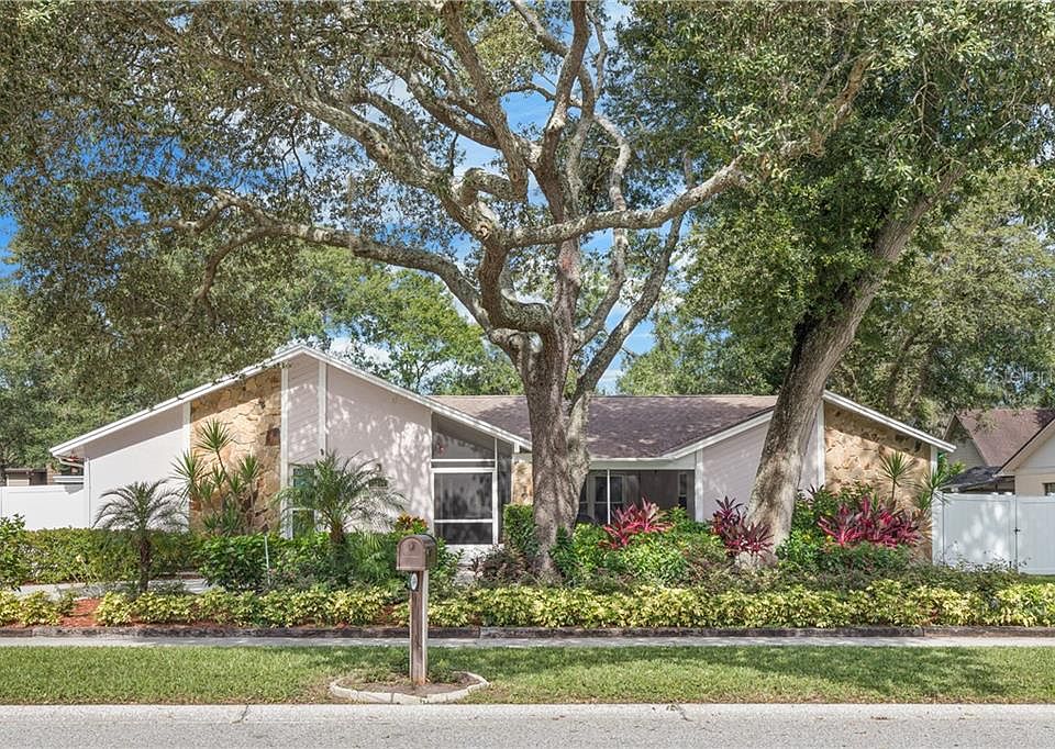 1st image of 11404 Suncreek Pl