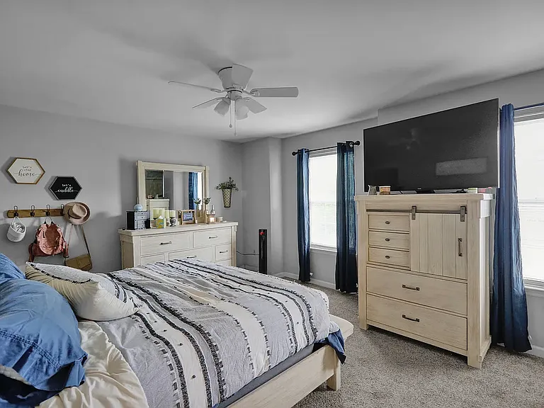 665 Walnut Tree Dr #665 — Photo 28