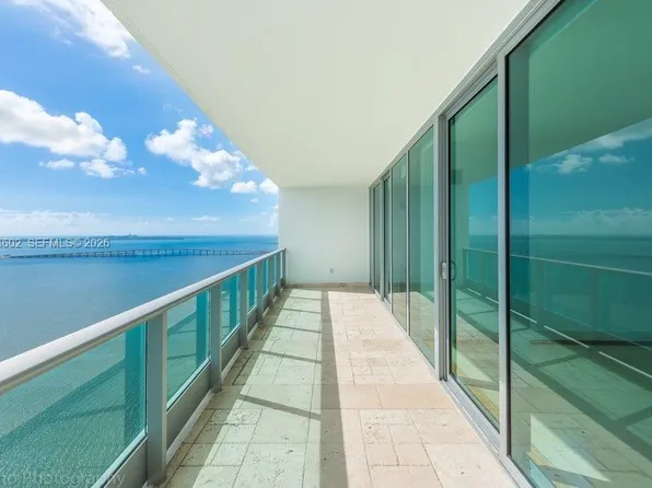 1331 Brickell Bay Dr, Miami, FL