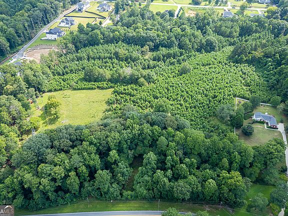 2nd image of 3300 Old Thompson Mill Rd