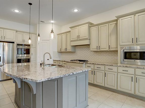5th image of 17811 Olde Oaks Estate Ct