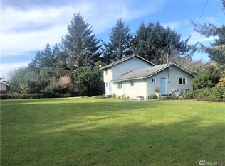 463 Cygnus St SW, Ocean Shores, WA 98569