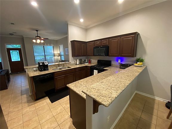5th image of 4218 Candace Ct