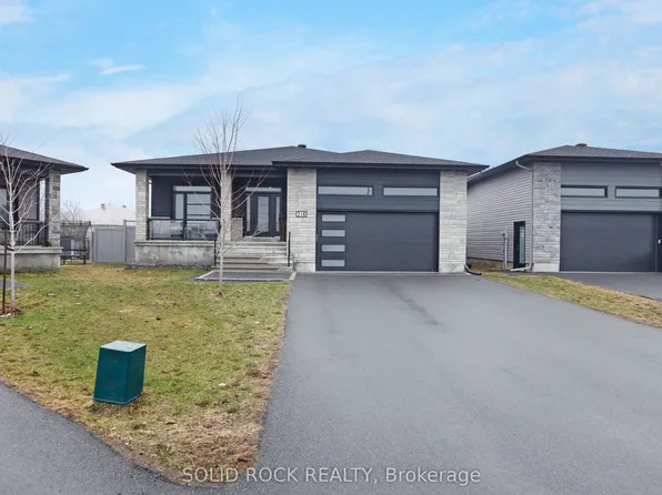 216 Filion St, Russell, ON K0A 1W0