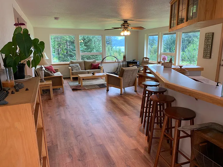 61 Otter Ave — Photo 10