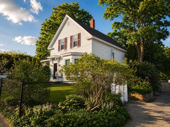 10 Varney Street, Lebanon, ME 04027