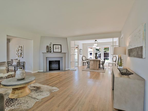3rd image of 1746 Connecticut Dr