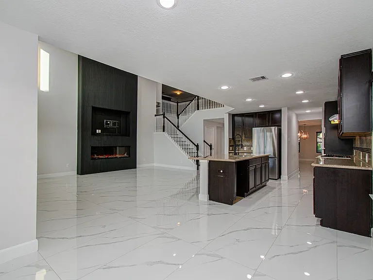 16430 Williamstown Dr — Photo 14