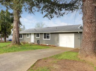 608 Toliver Dr, Molalla, OR 97038