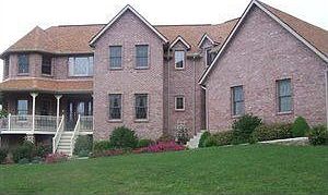 1st image of 110 Lexington Dr #D