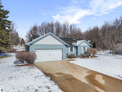 4350 Cherry Ln, Traverse City, MI, 49684
