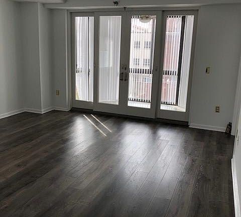 2nd image of 24 Courthouse Sq APT 210