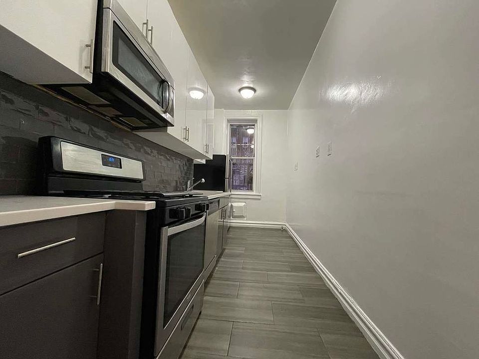 1st image of 2157 Ocean Ave #C1