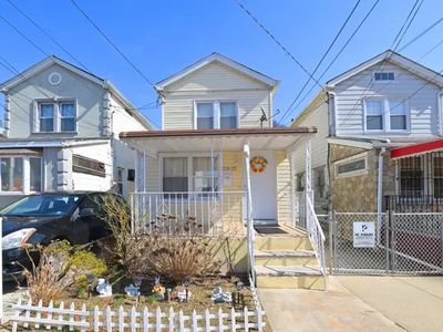 129-35 133rd St, South Ozone Park, NY, 11420
