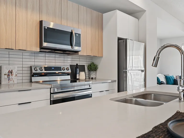 1534 Bayside Ave SW — Photo 56