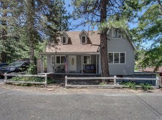 23091 Oak Ln, Crestline, CA 92325