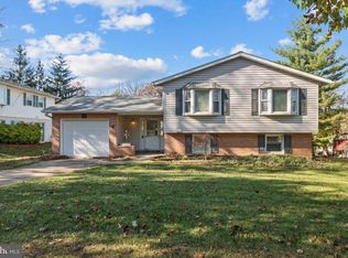 4 York Mills Ct, Baltimore, MD 21228