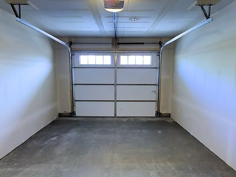 605 Cedar Bluffs Way #8 — Photo 13
