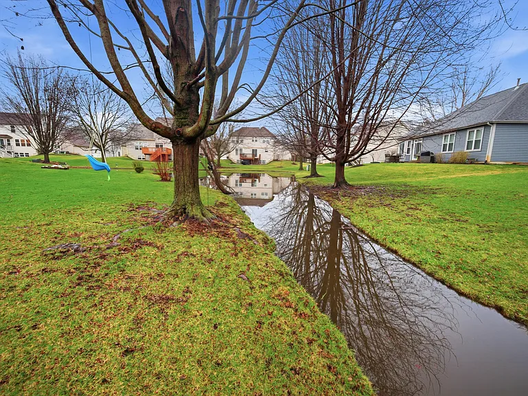 512 Normandy Ln — Photo 27