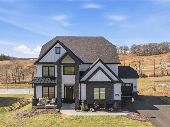 115 Amaryllis Ln, Baden, PA 15005