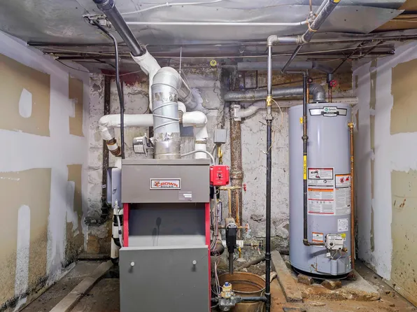 1890 West 6th Street image 34 of 37