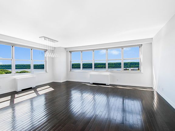 5th image of 555 Kappock St APT 24L