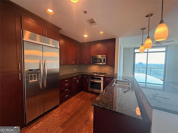 3rd image of 270 17th St NW Unit 2207