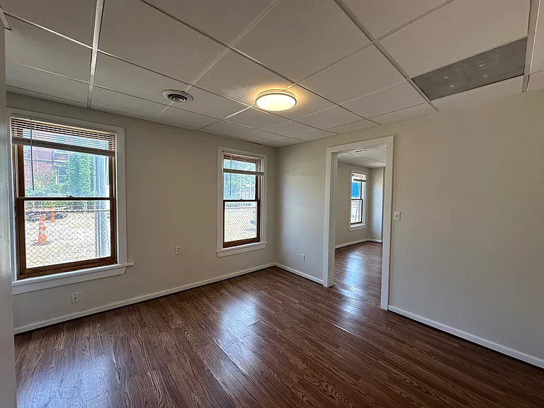 4237 Saint Clair Ave #1 — Photo 1