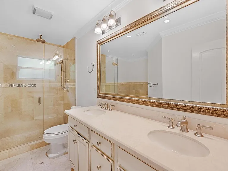 1246 Algardi Ave — Photo 14