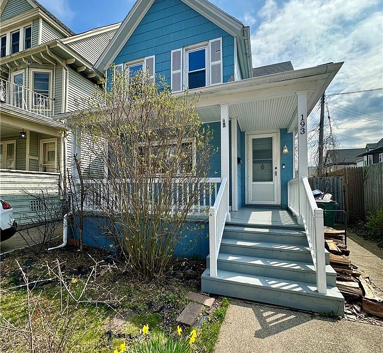 1st image of 193 Parkdale Ave