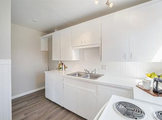 11498 E 7th Ave, Aurora, CO 80010