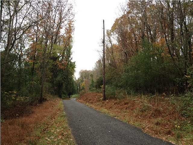 2nd image of 15 Coburntown Rd Lot 15