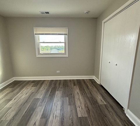 5th image of 1032 Camellia Dr #3
