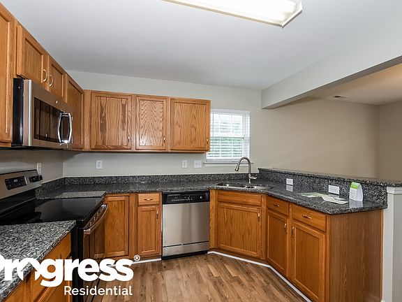 5th image of 6248 Planters Wood Ln