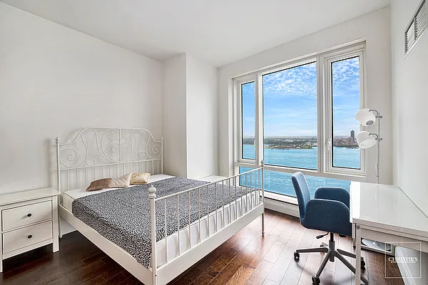 Rented by Corcoran | media 13