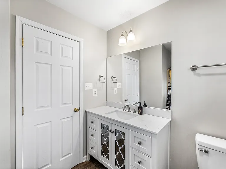 6262 White Cove Dr — Photo 11