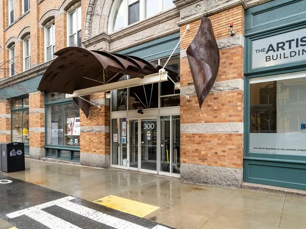 300 Summer St #62, Boston, MA 02210