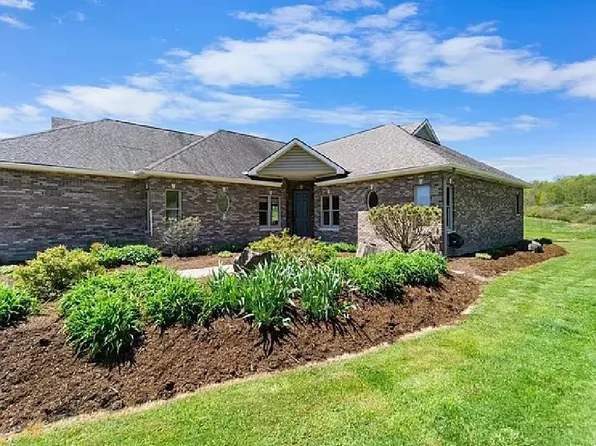 747 Oak Hill Rd, Binghamton, NY 13901